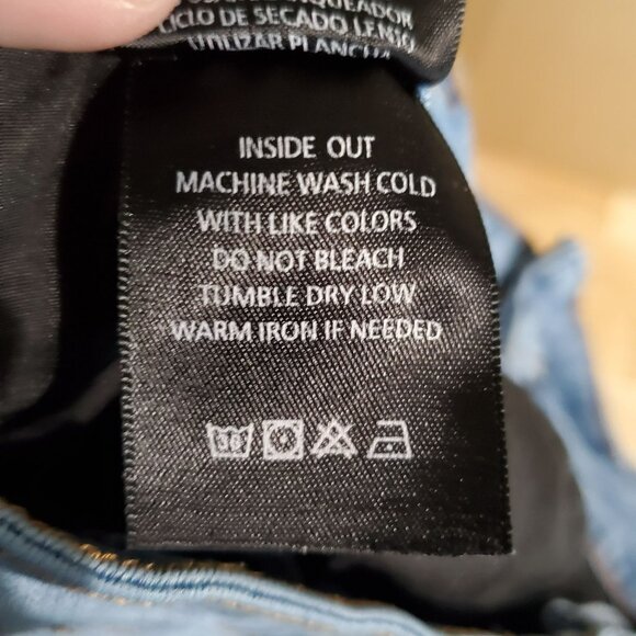 Tahari Jeans Womens 20W Blue Mid-Rise Capri Hannah Style Stretch Denim - Picture 6 of 15